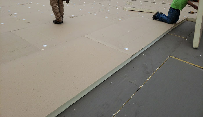 flat roof being installed